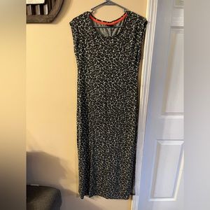New leopard dress Medium PTP- 20 Length-51